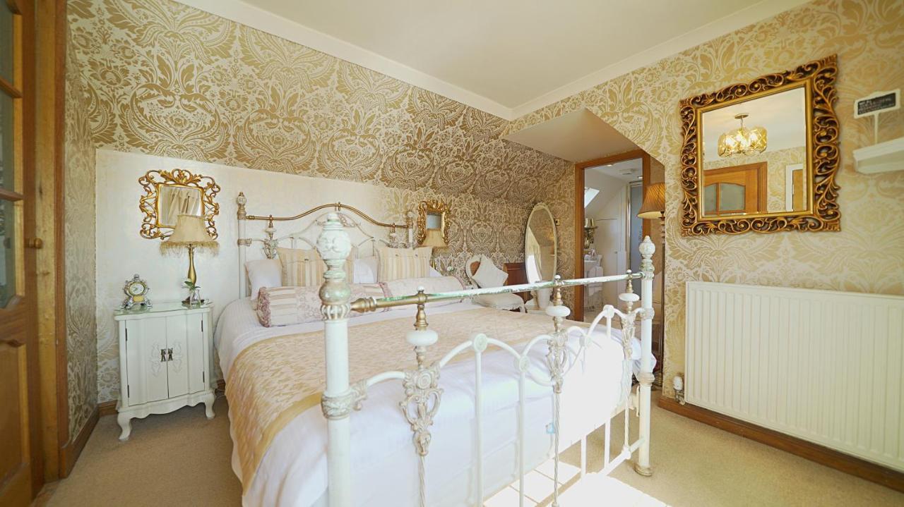 The Old Tramhouse Self Catering Apartments Стерлинг Экстерьер фото