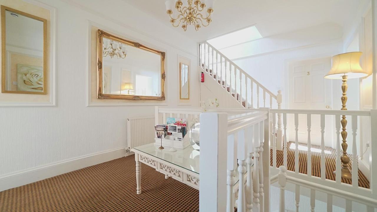 The Old Tramhouse Self Catering Apartments Стерлинг Экстерьер фото